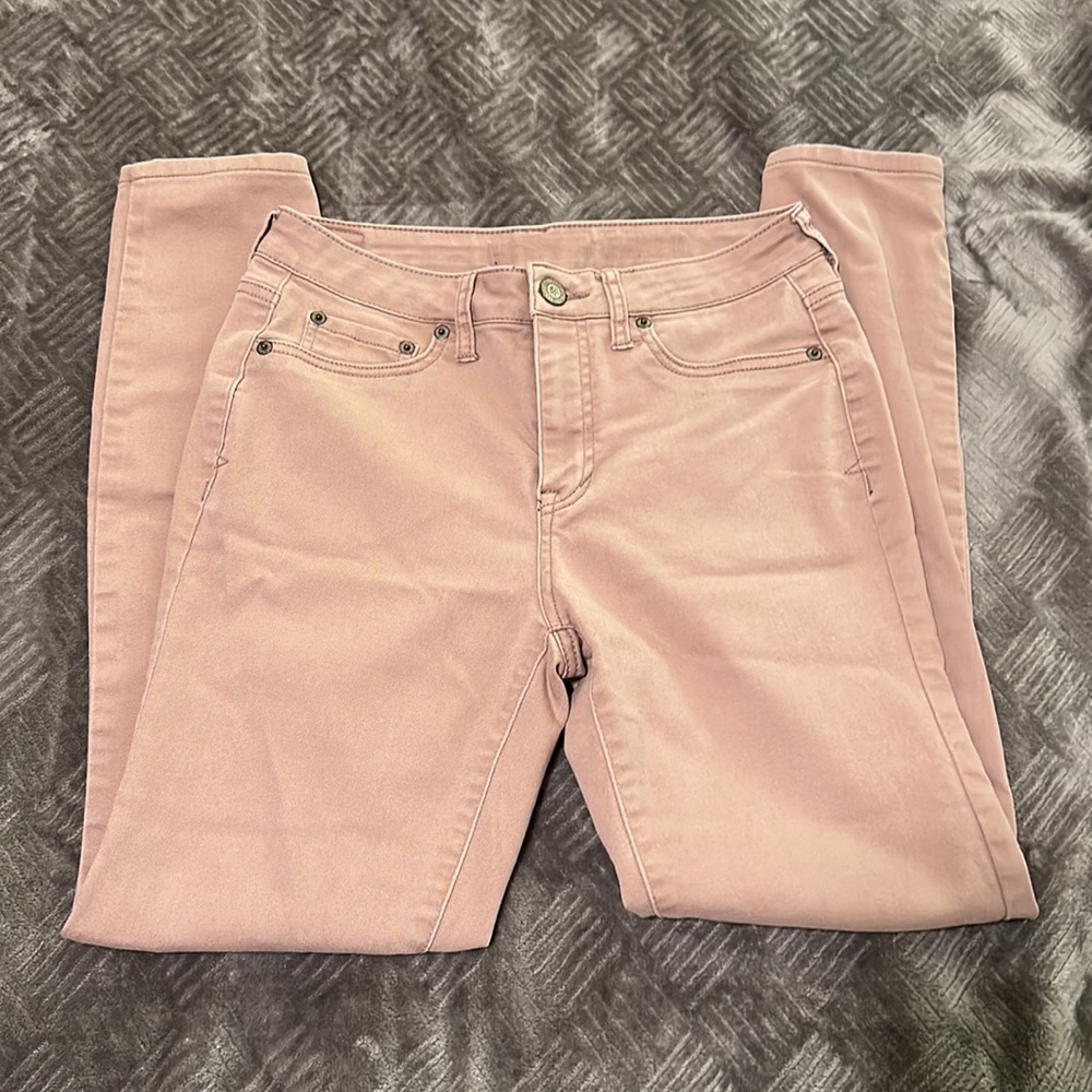 Aeropostale Pink Skinny Jeans (size 6)